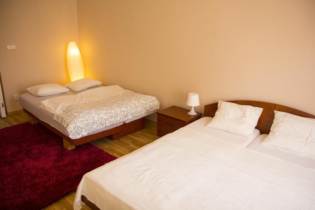 Lidicka Apartment Prague Ngoại thất bức ảnh